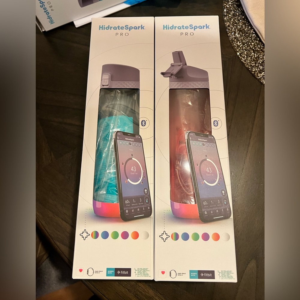 HidrateSpark PRO 24 oz Smart Water Bottle !!! Only 2 left!!!!!